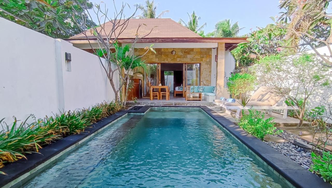 Resort Gili Trawangan Exterior photo